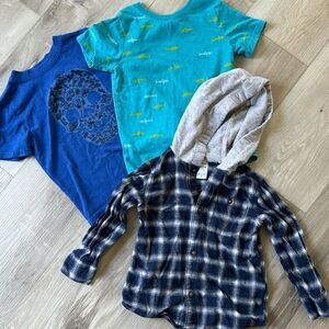 Toddler Boy Bundle of Tops Tshirt & Plaid Hooded Flannel Carter’s Size 3T